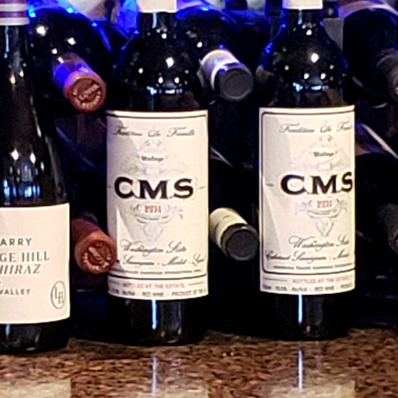 Meet your Posher, Staci - Picture 1 of 1